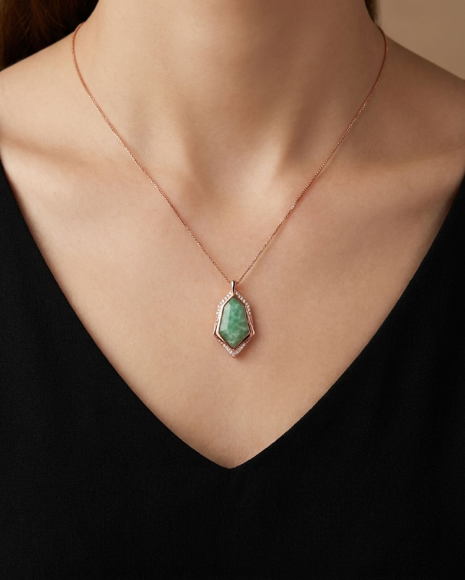 Lira Rose Gold Chain Pendant