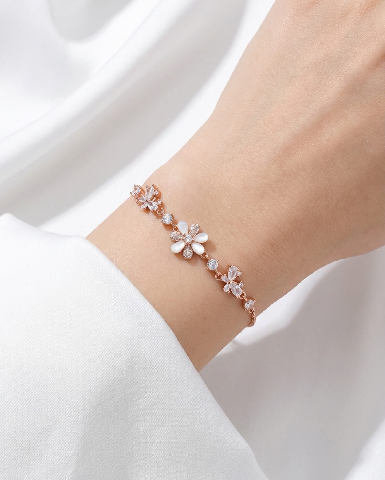 Everline Rose Gold Bracelet