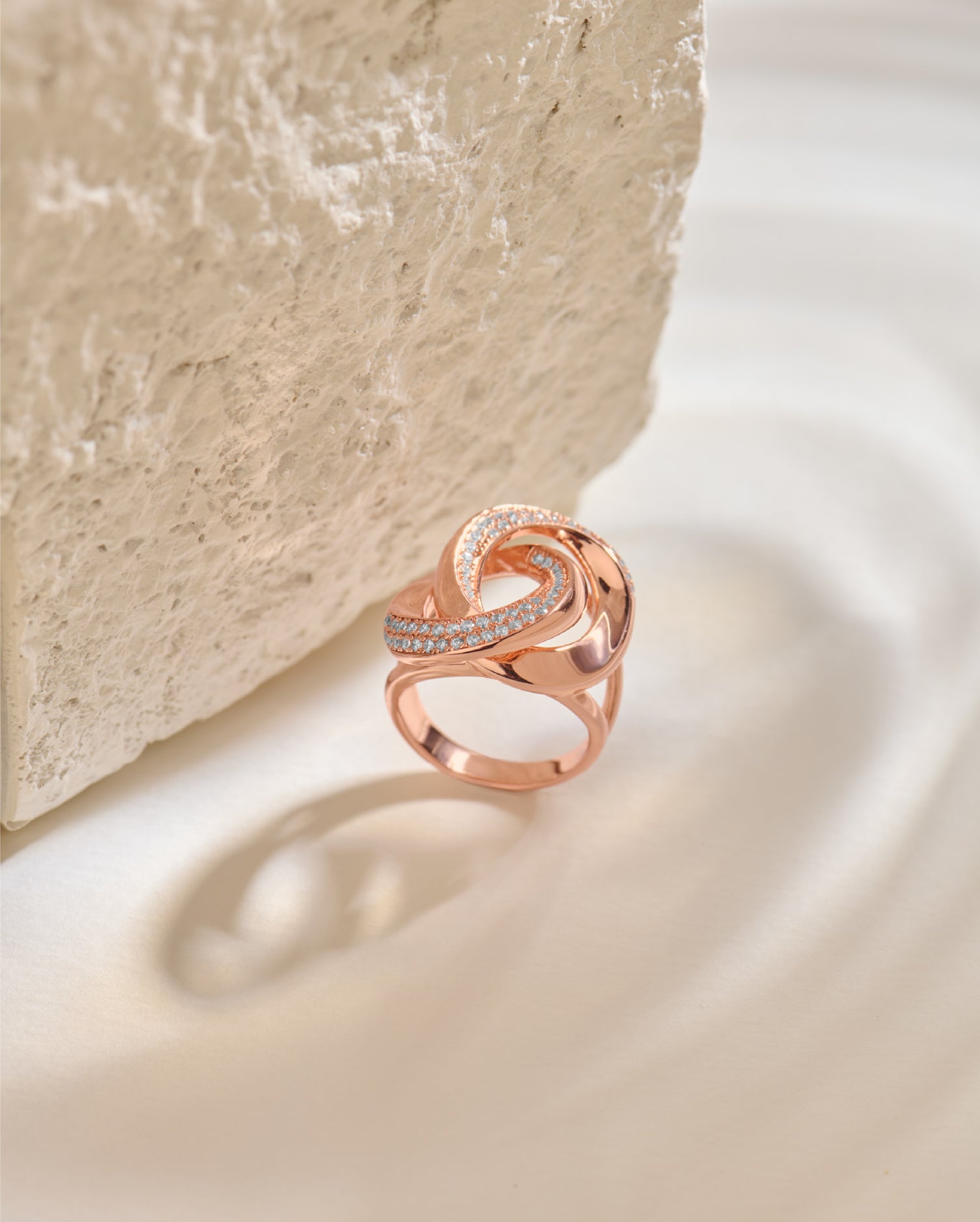 Lustra Rose Gold Ring