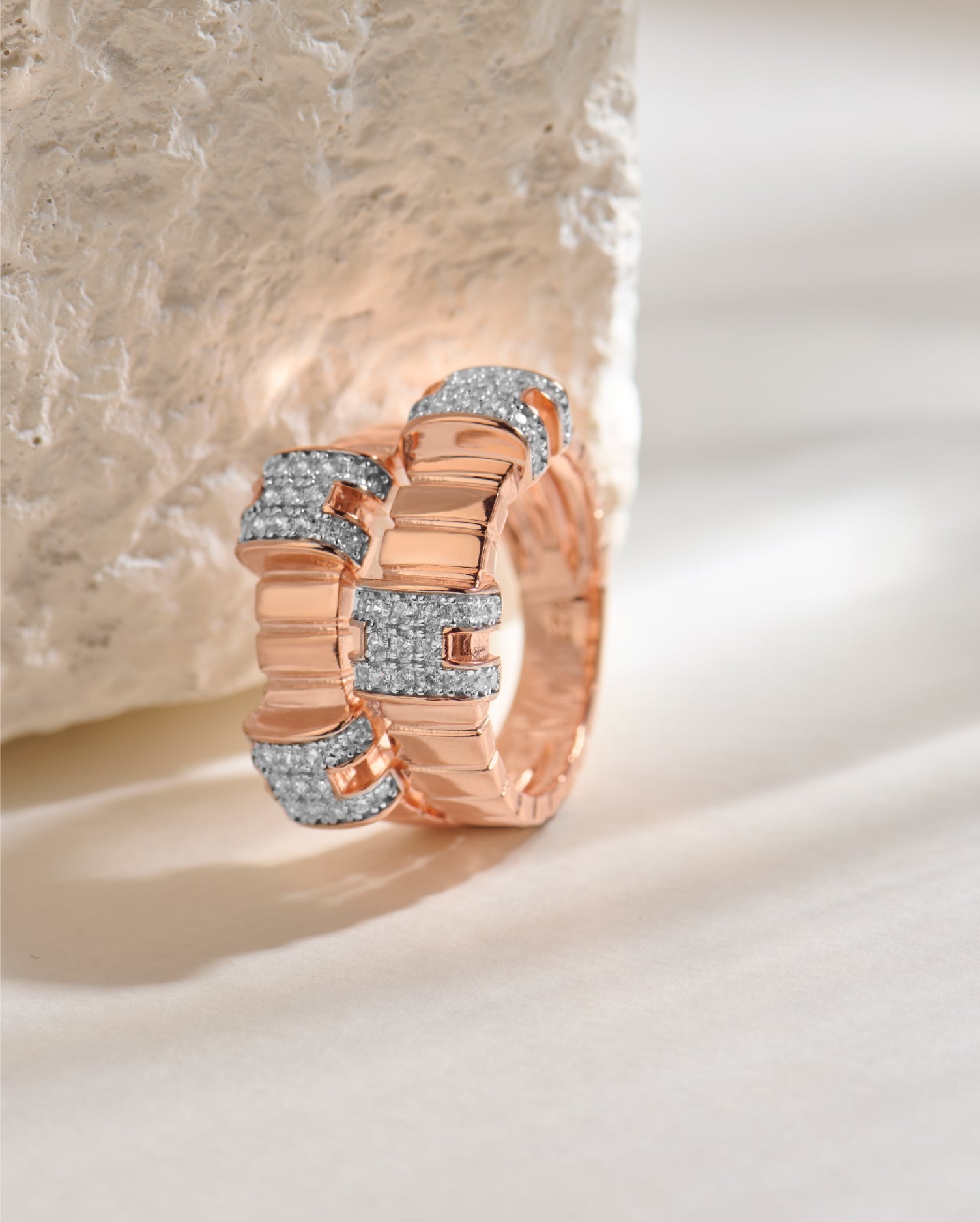 RomaLuxe Rose Gold Ring