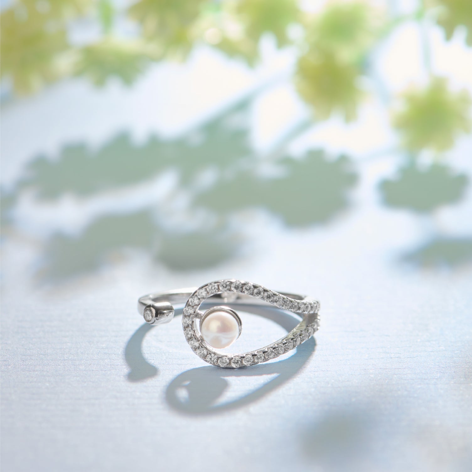 LunaPearl Silver Ring