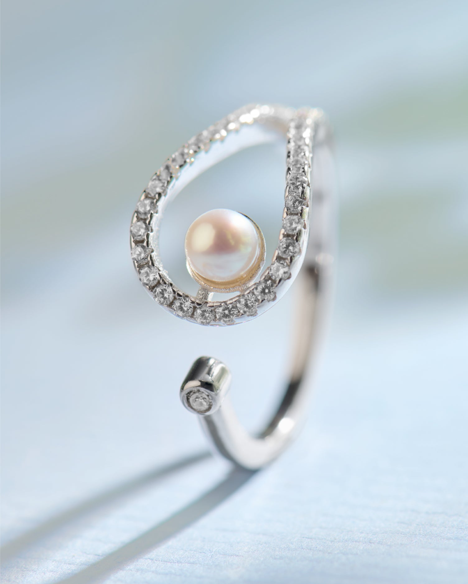 LunaPearl Silver Ring
