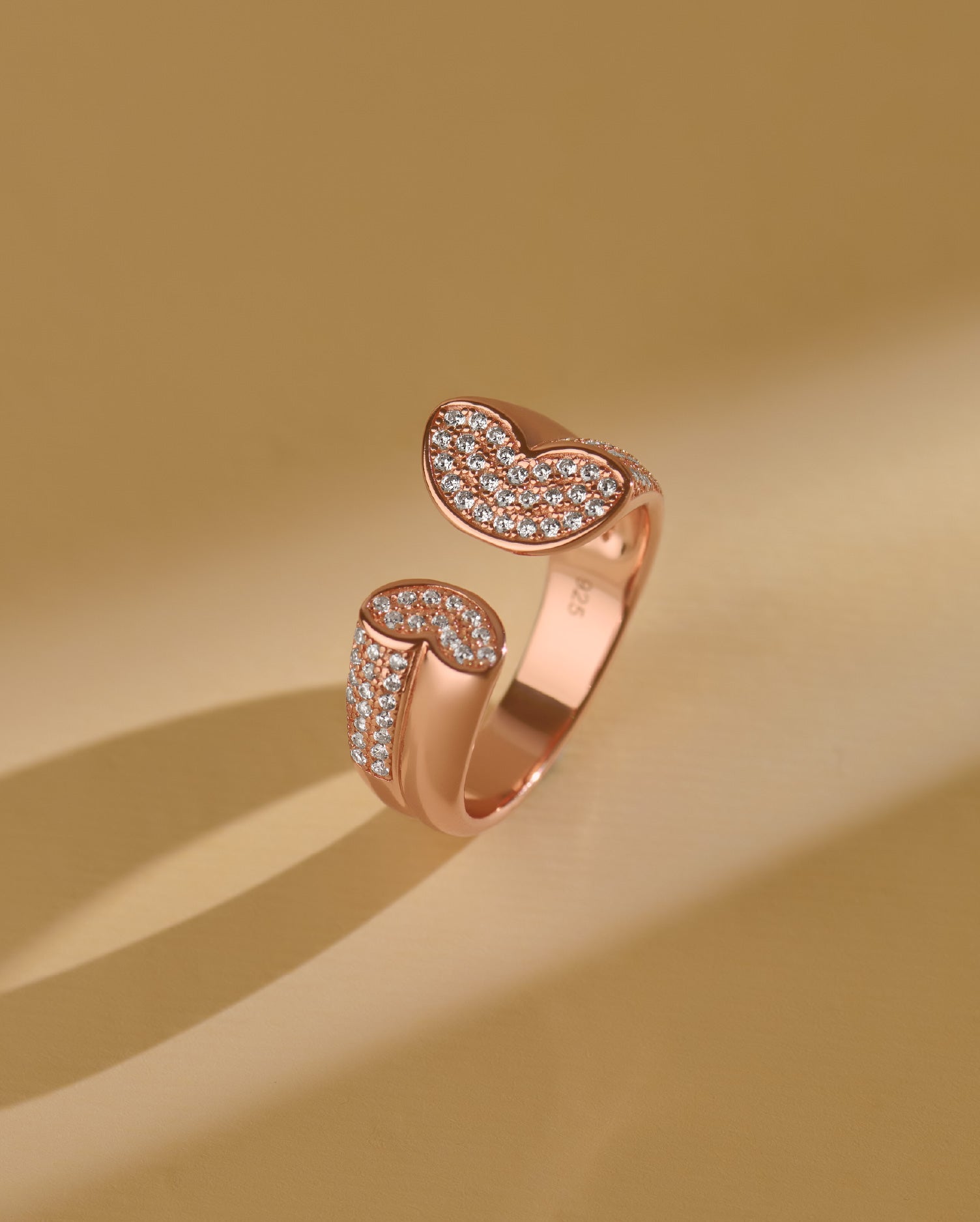 GlintEdge Rose Gold Ring