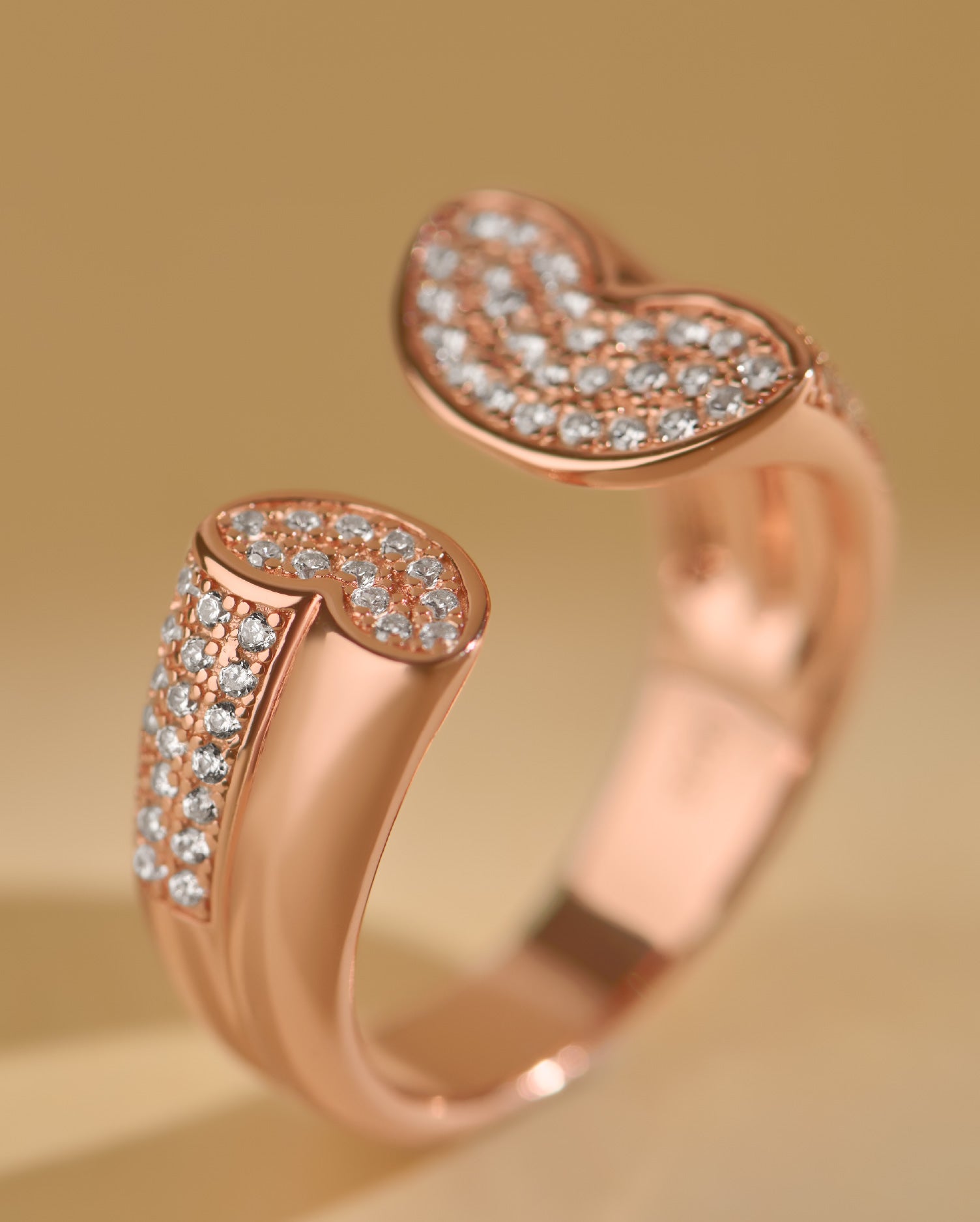 GlintEdge Rose Gold Ring